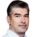  沙特豪门强势出击：利雅得新月向利物浦高管抛出橄榄枝；休斯未来何去何从。 体育新闻