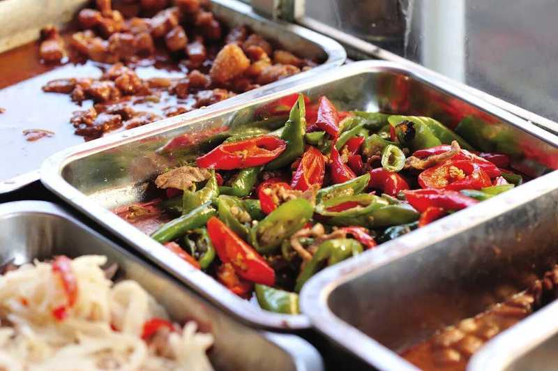  2026城市生活图鉴：郑州低物价生存指南与深度拆解 股票财经 2026城市生活图鉴：郑州低物价生存指南与深度拆解 股票财经