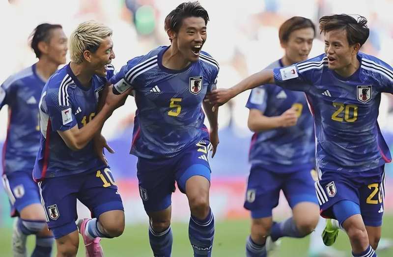  绝杀背后的虚幻泡沫：日本足球“脱亚入欧”的真实底牌与隐形困境 体育新闻