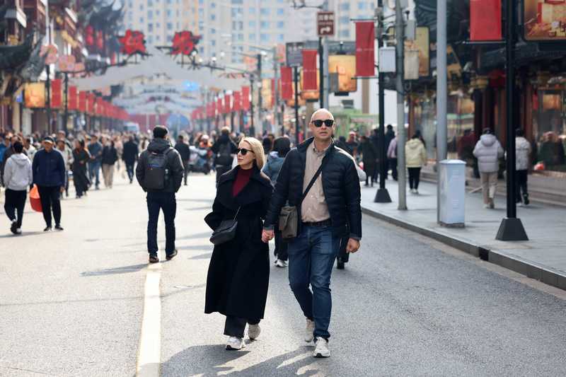  算法囚笼与数字童年：未成年人社交媒体禁令的逻辑博弈 IT技术