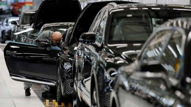  算法囚笼与数字童年：未成年人社交媒体禁令的逻辑博弈 IT技术