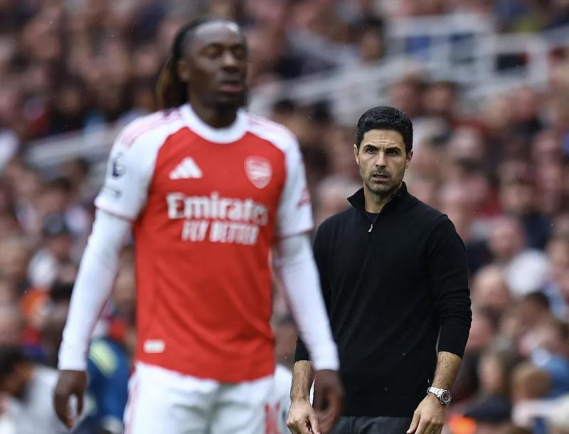 创造型球员的战术适配：谢尔基与埃泽揭示瓜迪奥拉与阿尔特塔的体系分野